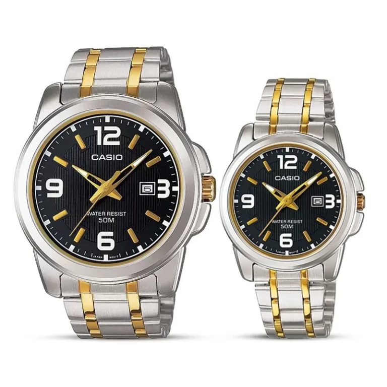 Couple Watch